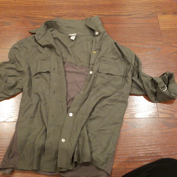 Navy green button up shirt - Picture 1 of 1